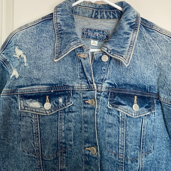 Oversized Distressed Jean Jacket - Picture 2 of 3